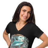 CREEPY CORAL REEF Women’s relaxed v-neck t-shirt